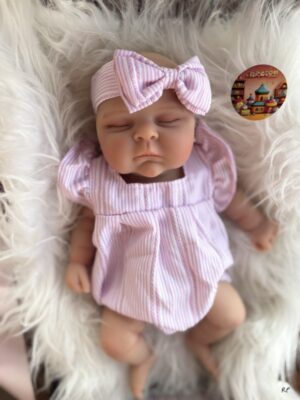 Lola 33cm (1)